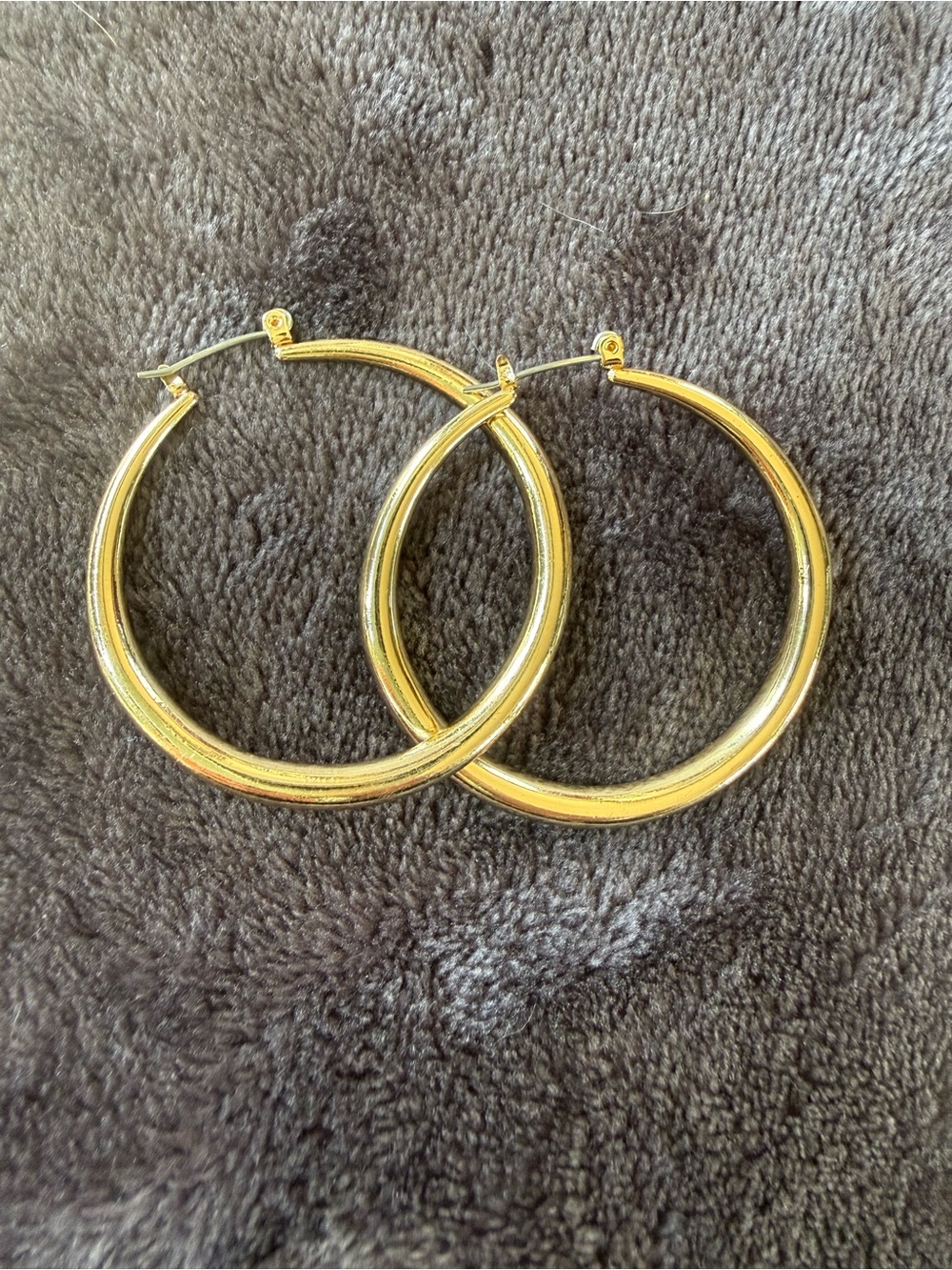 Gold Hoop Earrings - Classic Women's Jewelry